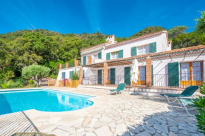Beautiful house with POOL in Rayol Canadel sur mer